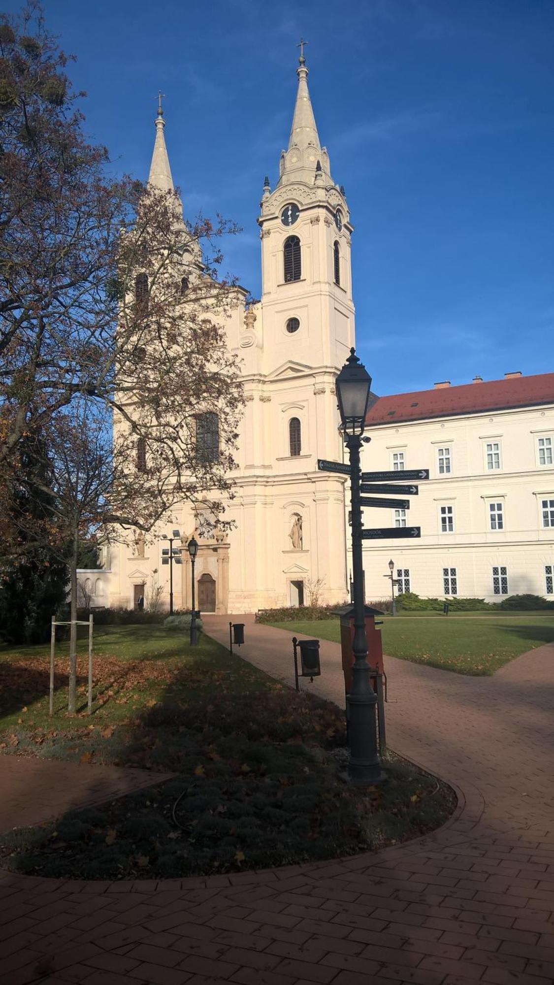 Pongrácz Apartman Zirc Exterior foto